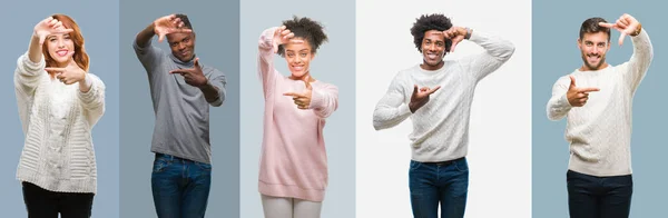 一批非洲裔美国人和西班牙裔人穿着冬季毛衣在复古背景微笑的框架与手和手指与快乐的脸 创意和摄影理念 — 图库照片