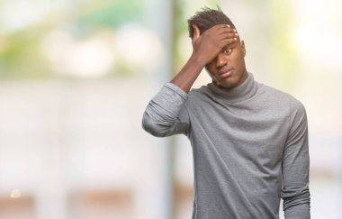 İzole arka kafasına hata için el ile sürpriz genç Afro-Amerikan adam hata hatırlıyorum. Unuttum, kötü bellek kavramı.