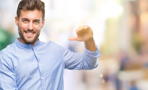 Young Handsome Man Isolated Background Gesturing Hands Showing Big Large — Stock Photo, Image