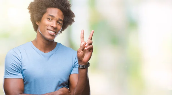 Afro Amerikansk Man Över Isolerade Bakgrund Leende Med Glada Ansikte — Stockfoto