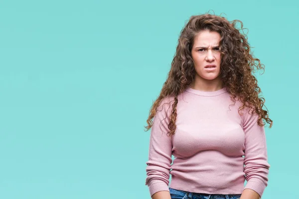 Hermosa Morena Pelo Rizado Chica Joven Con Suéter Rosa Sobre — Foto de Stock