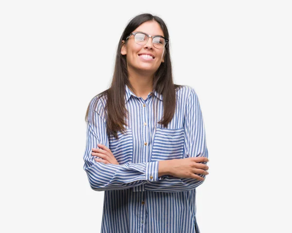 Jovem Bela Mulher Hispânica Negócios Cara Feliz Sorrindo Com Braços — Fotografia de Stock