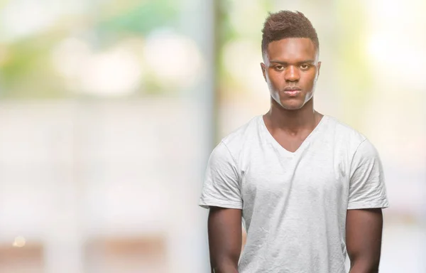 Jeune Homme Afro Américain Sur Fond Isolé Avec Une Expression — Photo