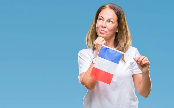 Středním Věku Hispánské Ženy Držící Vlajkou Francie Samostatný Pozadí Vážná — Stock fotografie