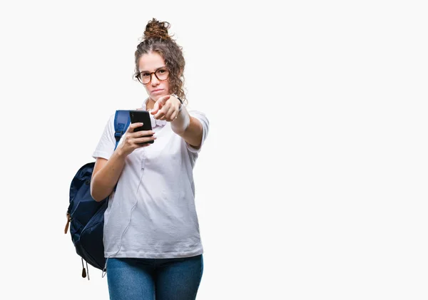 Jovem Menina Estudante Morena Usando Mochila Fones Ouvido Smartphone Sobre — Fotografia de Stock