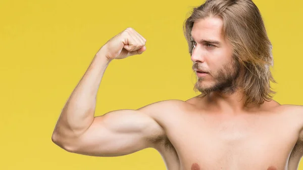 Genç Yakışıklı Gömleksiz Adam Uzun Saçlı Seksi Vücut Gösteren Kol — Stok fotoğraf