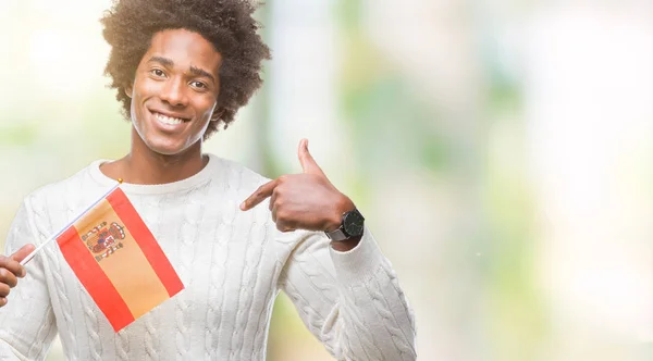 Spanya Afro Amerikalı Adam Bayrağı Sürpriz Yüz Işaret Parmağı Kendini — Stok fotoğraf