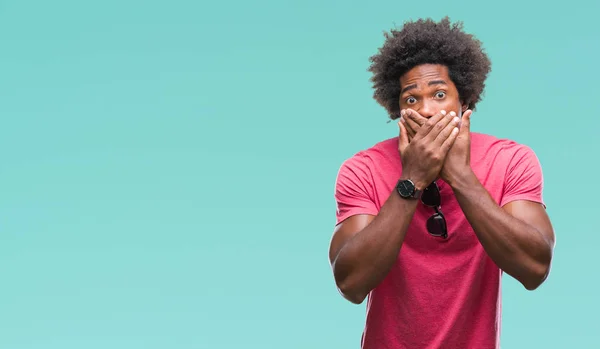 Afro Amerikaanse Man Geïsoleerde Achtergrond Geschokt Mond Met Handen Voor — Stockfoto