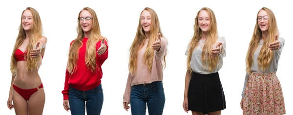 Collage Joven Rubia Sobre Fondo Blanco Aislado Sonriendo Amigable Ofreciendo — Foto de Stock