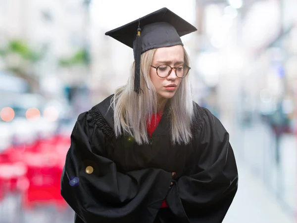 Mujer Rubia Joven Con Uniforme Graduado Sobre Fondo Aislado Con — Foto de Stock