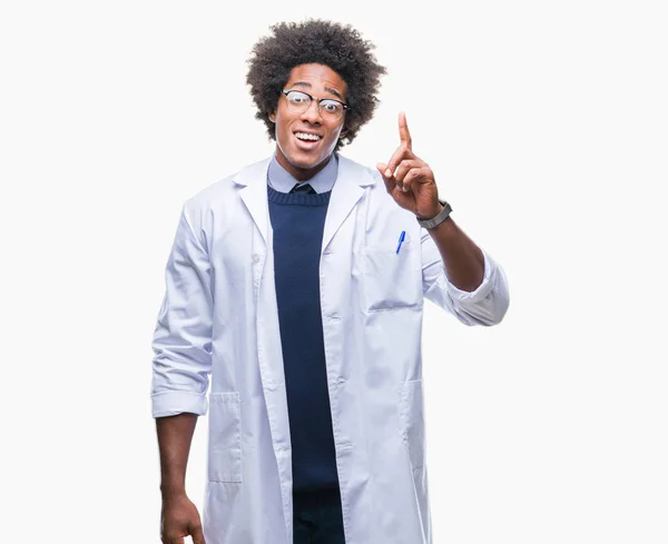 Afro Americano Medico Scienziato Uomo Sfondo Isolato Puntando Dito Con — Foto Stock