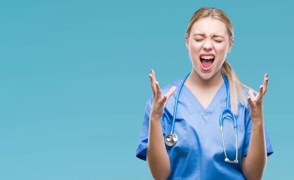 Young Blonde Surgeon Doctor Woman Isolated Background Crazy Mad Shouting — Stock Photo, Image
