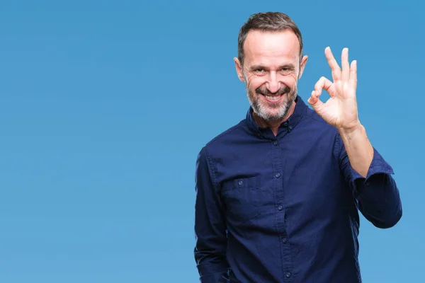 Homem Idoso Hoary Meia Idade Sobre Fundo Isolado Sorrindo Positivo — Fotografia de Stock