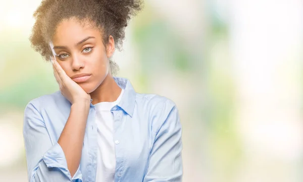 Jeune Femme Afro Américaine Sur Fond Isolé Pensant Fatigué Ennuyé — Photo