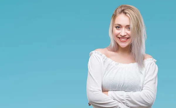 Ung Blond Kvinde Isoleret Baggrund Glad Ansigt Smilende Med Krydsede - Stock-foto