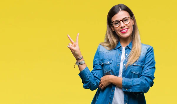 Junge Schöne Frau Mit Brille Über Isoliertem Hintergrund Lächelnd Mit — Stockfoto