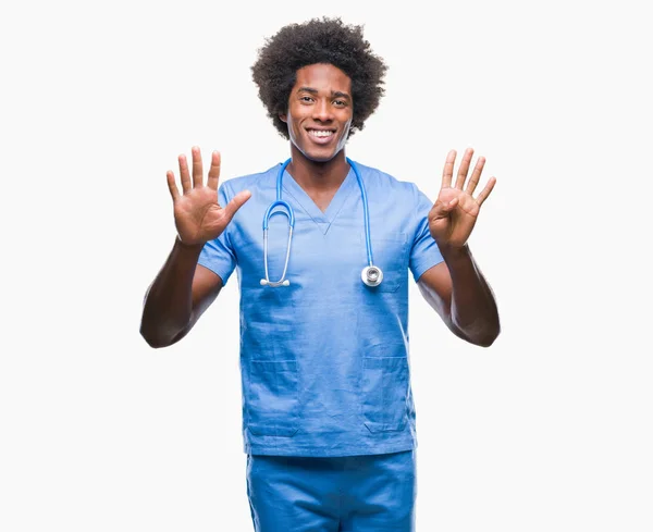 Afro Américain Chirurgien Médecin Homme Sur Fond Isolé Montrant Pointant — Photo