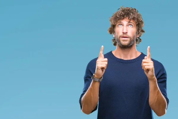 Bonito Homem Modelo Hispânico Vestindo Camisola Inverno Sobre Fundo Isolado — Fotografia de Stock