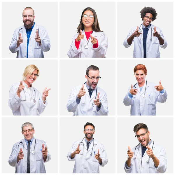 Kolaż Grupy Ludzi Lekarz Stetoskop Sobie Białym Tle Wskazując Palcami — Zdjęcie stockowe