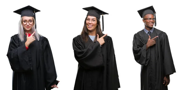 分離背景手と カメラ目線の顔に幸せで自然な表現のある側までの指で指している顔の笑顔で陽気に卒業大学の制服を着て学生の若い人々 のグループのコラージュ — ストック写真