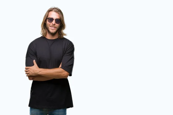 Joven Hombre Guapo Con Pelo Largo Con Gafas Sol Sobre — Foto de Stock