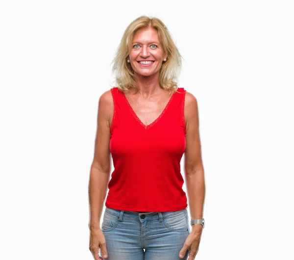 Medelålders Blond Kvinna Över Isolerade Bakgrund Med Glad Och Cool — Stockfoto