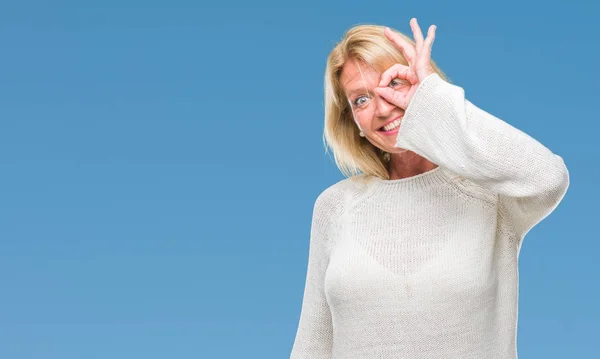 Blonde Frau Mittleren Alters Trägt Winterpullover Isolierten Hintergrund Tun Geste — Stockfoto