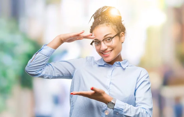 Young Gevlochten Haar Afrikaanse Amerikaanse Bedrijfsleven Meisje Met Bril Geïsoleerde — Stockfoto