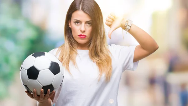 Joven Hermosa Mujer Sosteniendo Pelota Fútbol Sobre Fondo Aislado Con —  Fotos de Stock