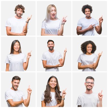 Yüzünde kocaman bir gülümseme ile izole arka plan üzerinde rahat beyaz t-shirt giyen insanların kameraya bakarak yan el ve parmak ile işaret eden grup kolaj.