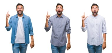 Yakışıklı genç Hintli başarılı fikirle parmağı yukarıyı izole arka plan üzerinde kolaj. Çıktıktan ve mutlu. Bir numara.