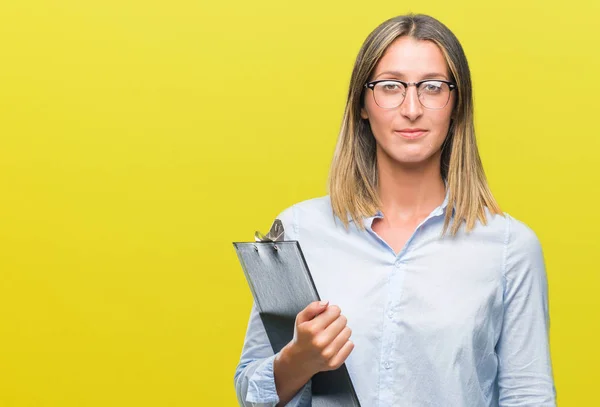 Jonge Mooie Inspecteur Zakenvrouw Geïsoleerde Achtergrond Met Een Vertrouwen Uitdrukking — Stockfoto