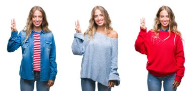 Gösterilen ve parmakları ile işaret beyaz izole arka plan üzerinde genç güzel ve genç birbayan üçüncü ise kendinden emin ve mutlu gülümseyerek.