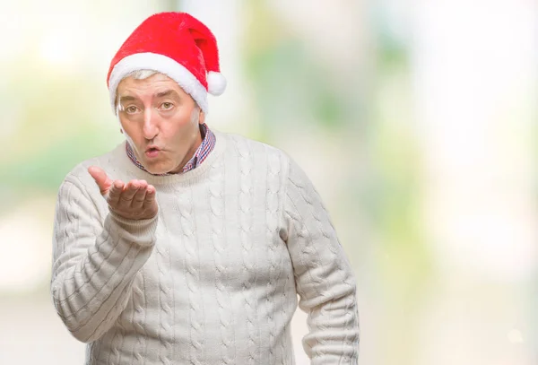 Gutaussehender Älterer Mann Mit Weihnachtsmütze Vor Isoliertem Hintergrund Der Die — Stockfoto