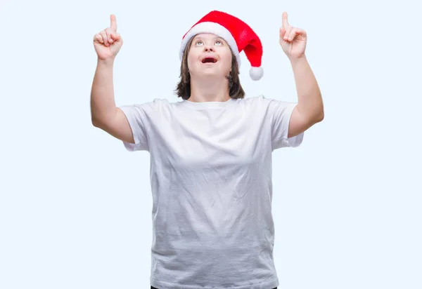 Mujer Adulta Joven Con Síndrome Con Sombrero Navidad Sobre Fondo —  Fotos de Stock