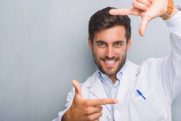 Handsome Young Professional Man Grey Grunge Wall Wearing White Coat — Stock Photo, Image