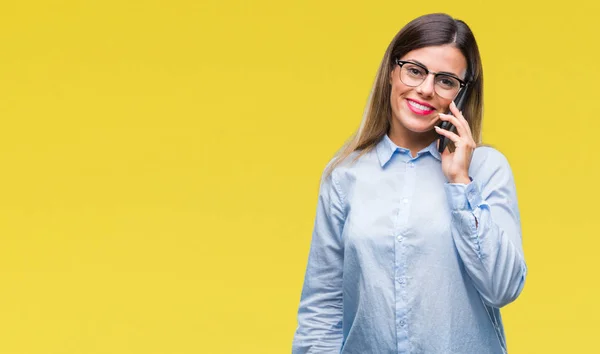 Joven Mujer Negocios Hermosa Hablando Llamando Usando Teléfono Inteligente Sobre —  Fotos de Stock