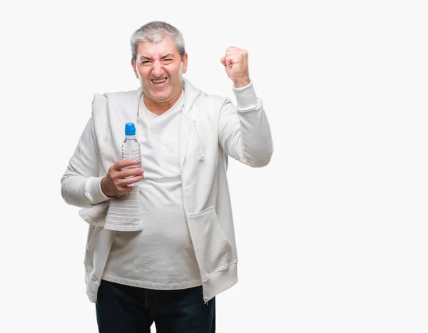 Knappe Man Van Senior Opleiding Bedrijf Handdoek Water Fles Geïsoleerde — Stockfoto