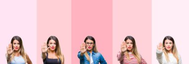 Kolaj pembe çizgili izole arka stop yapıyor genç güzel kadın bir avuç ile şarkı. Negatif ve ciddi bir jest yüz ifadesiyle uyarı.