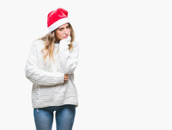Красивая Молодая Блондинка Рождественской Шляпе Изолированном Фоне Думает Усталый Скучно — стоковое фото