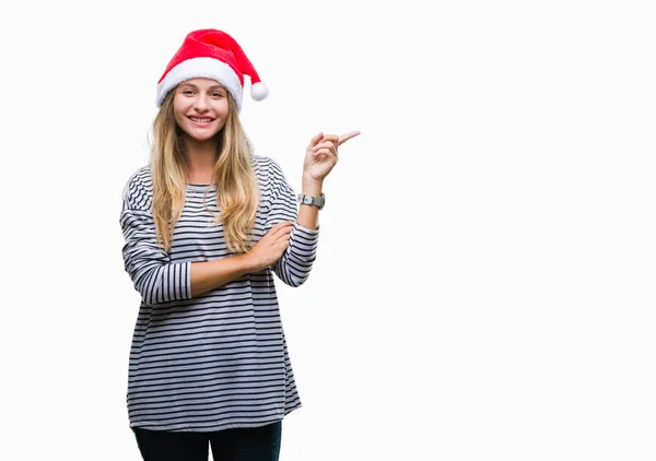 Jovem Mulher Loira Bonita Usando Chapéu Natal Sobre Fundo Isolado — Fotografia de Stock