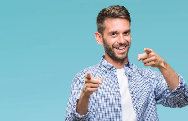 Jonge Knappe Man Dragen Witte Shirt Geïsoleerde Achtergrond Wijzen Vingers — Stockfoto