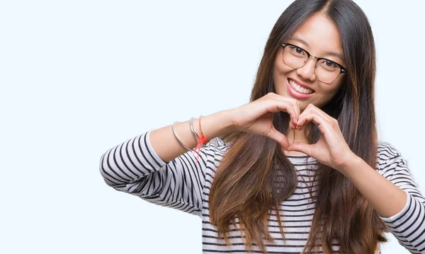 Junge Asiatische Frau Mit Brille Über Isoliertem Hintergrund Die Verliebt — Stockfoto