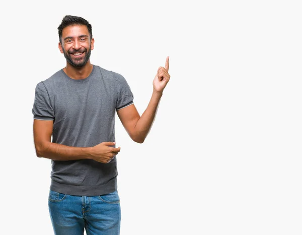 Hombre Hispano Adulto Sobre Fondo Aislado Con Una Gran Sonrisa — Foto de Stock