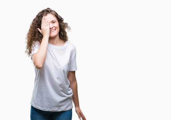 Mooie Brunette Krullend Haar Jong Meisje Dragen Casual Shirt Geïsoleerde — Stockfoto