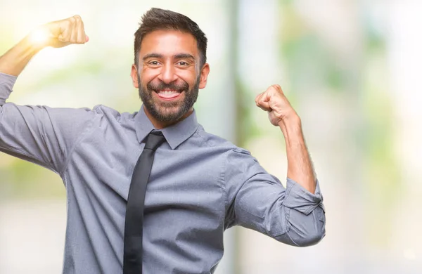 Erwachsener Hispanischer Geschäftsmann Mit Isoliertem Hintergrund Der Stolz Lächelnde Armmuskeln — Stockfoto