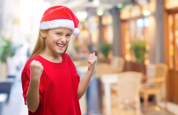 Krásná Mladá Dívka Klobouk Vánoční Izolované Pozadí Velmi Šťastný Nadšený — Stock fotografie