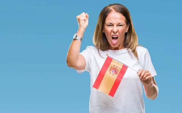 Латиноамериканка Средних Лет Держащая Флаг Испании Изолированном Фоне Раздраженная Разочарованная — стоковое фото