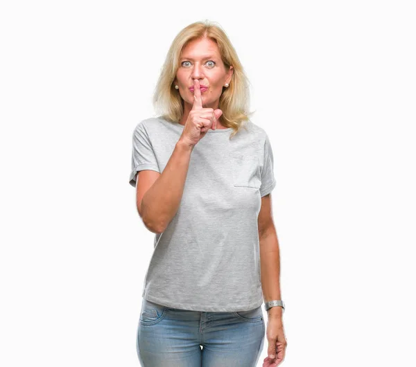 Middle Age Blonde Woman Isolated Background Asking Quiet Finger Lips — Stock Photo, Image