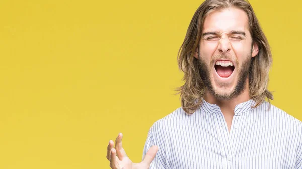 Homem Bonito Jovem Com Cabelos Longos Sobre Fundo Isolado Celebrando — Fotografia de Stock